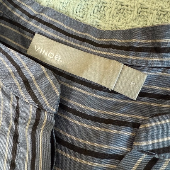 Vince 100% Silk Popover Tunic Shirt Womens Small Blue Stripe Top Work Blouse - Picture 3 of 8